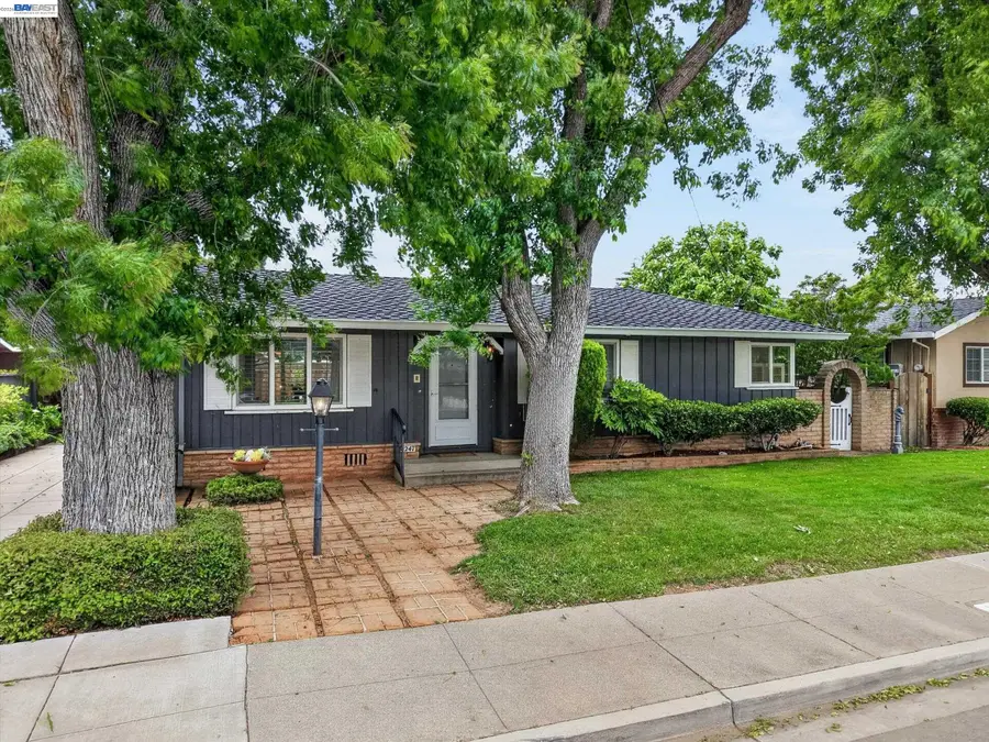 4247 School St., Pleasanton, CA 94566 - #2