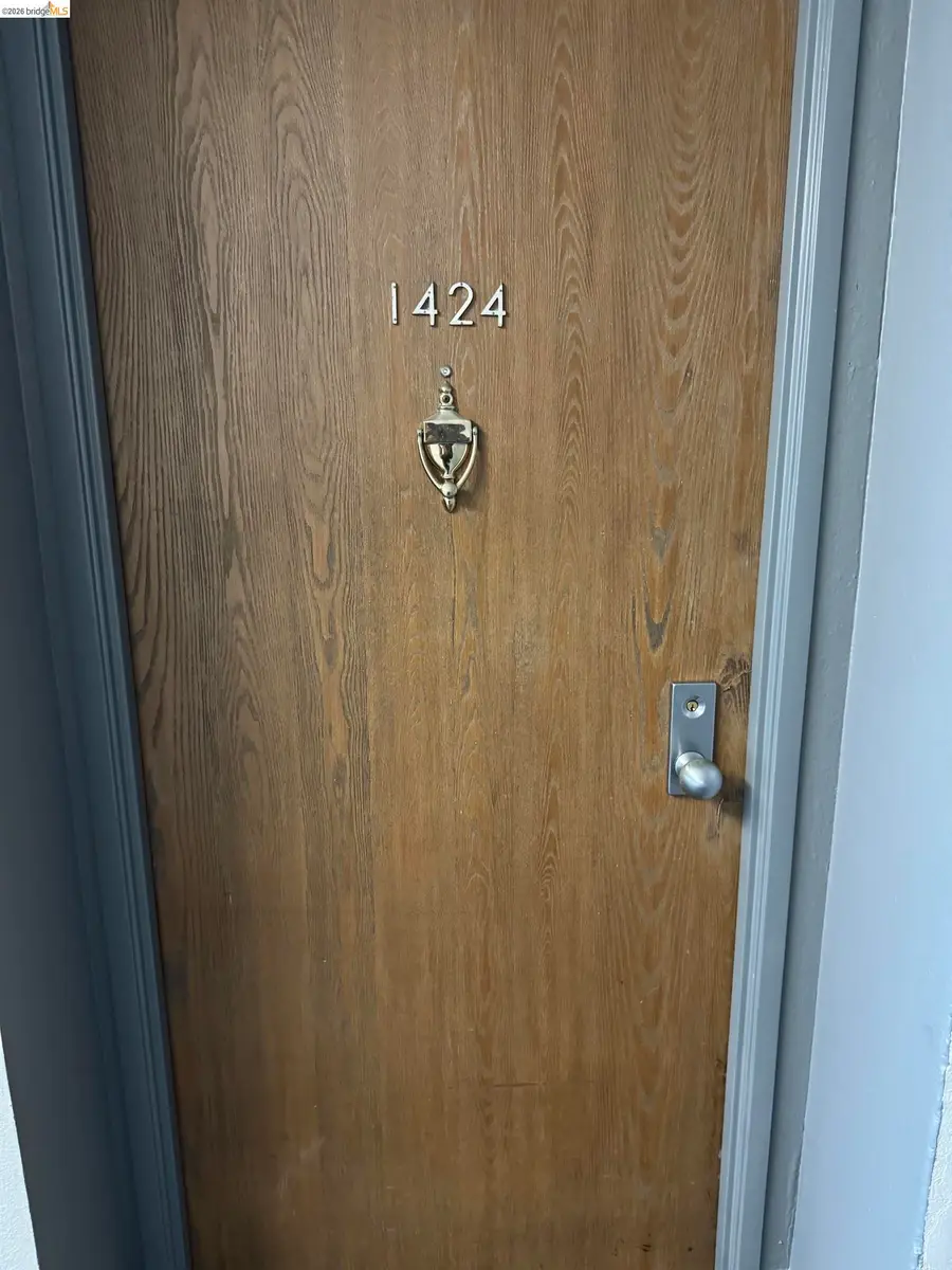 555 Pierce St  #1424, Albany, CA 94706 - #3