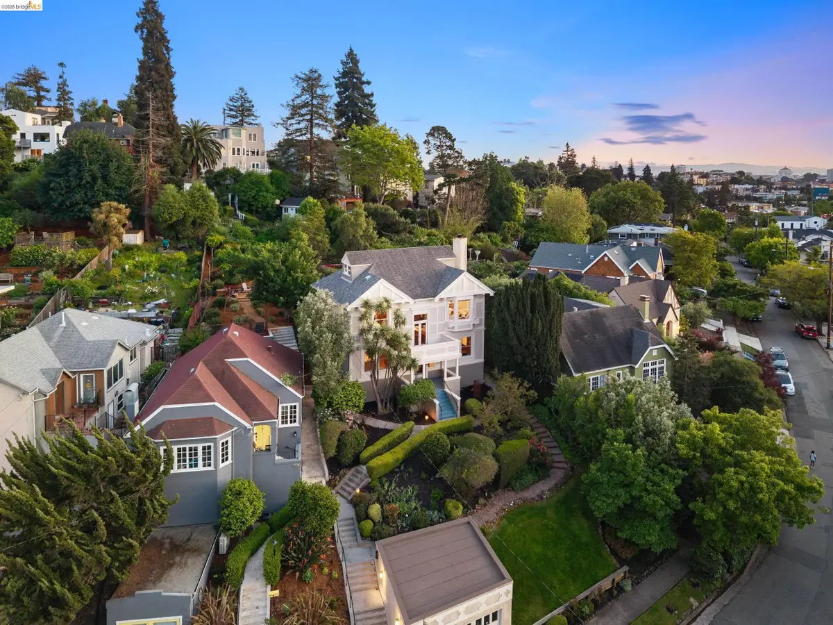 3756 Balfour Ave, Oakland, CA 94610 - #1