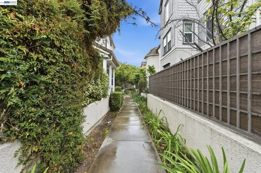 6005 Hillbrook Pl, Dublin, CA 94568 - #3