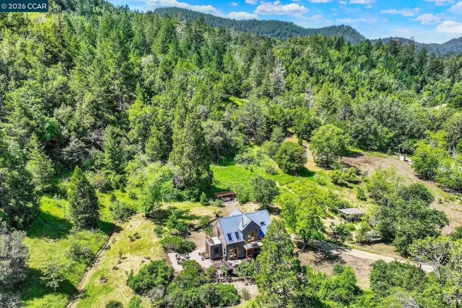 4009 Redwood Rd, Napa, CA 94558 - #2