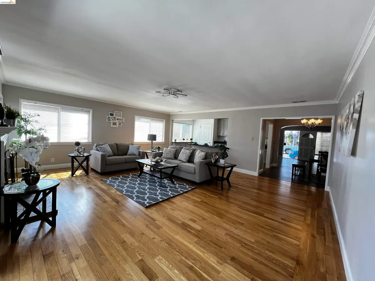 2119 Lincoln Ave, Richmond, CA 94801 - #1
