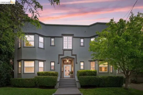 3117 College Ave  #5, BERKELEY, CA 94705