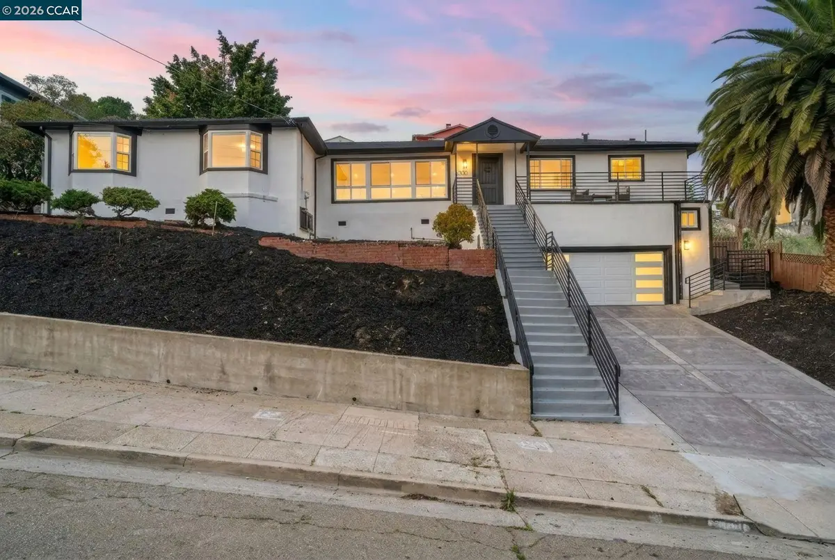 6300 Buena Ventura Ave, Oakland, CA 94605 - #1