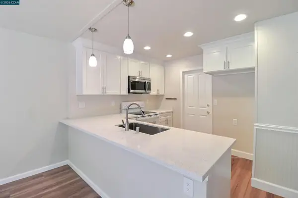 126 Woodview Ct, MARTINEZ, CA 94553