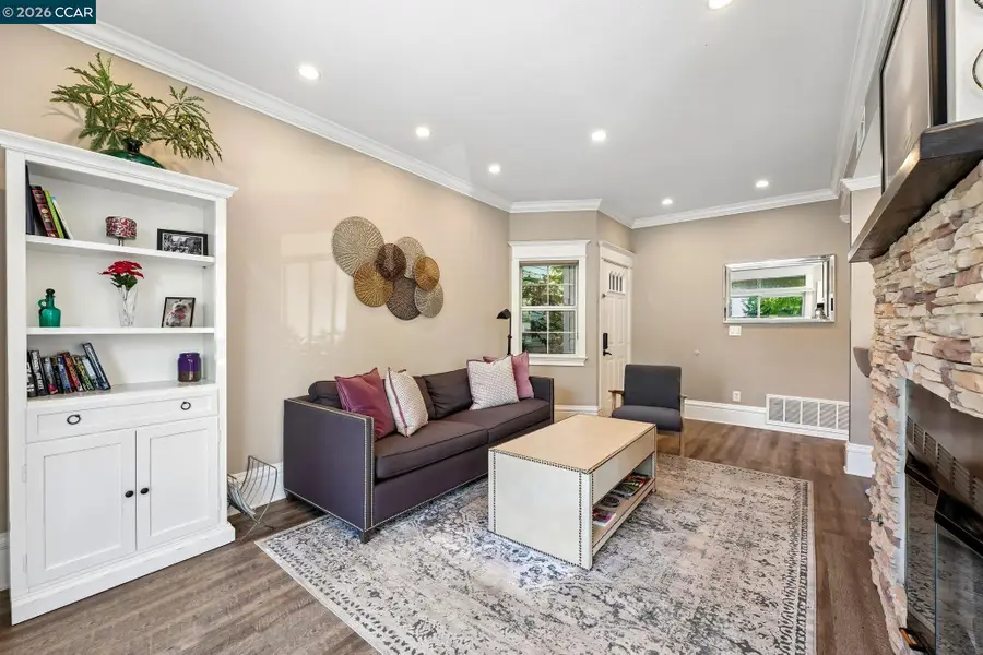 8035 Mountain View Dr  #C, Pleasanton, CA 94588 - #2