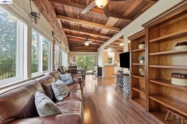 11700 Oak Rd, FORESTVILLE, CA 95436