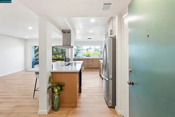 710 22nd  #203, OAKLAND, CA 94606