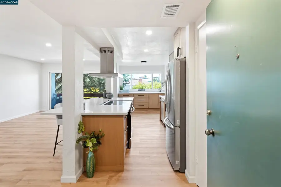 710 22nd  #203, Oakland, CA 94606 - #3