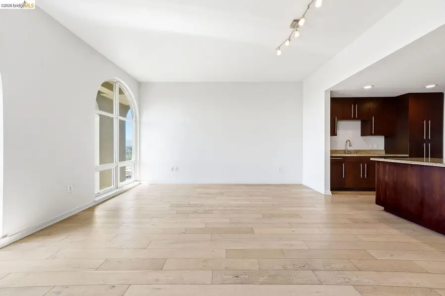 1375 Lick AVE  #APT 1026, San Jose, CA 95110 - #2