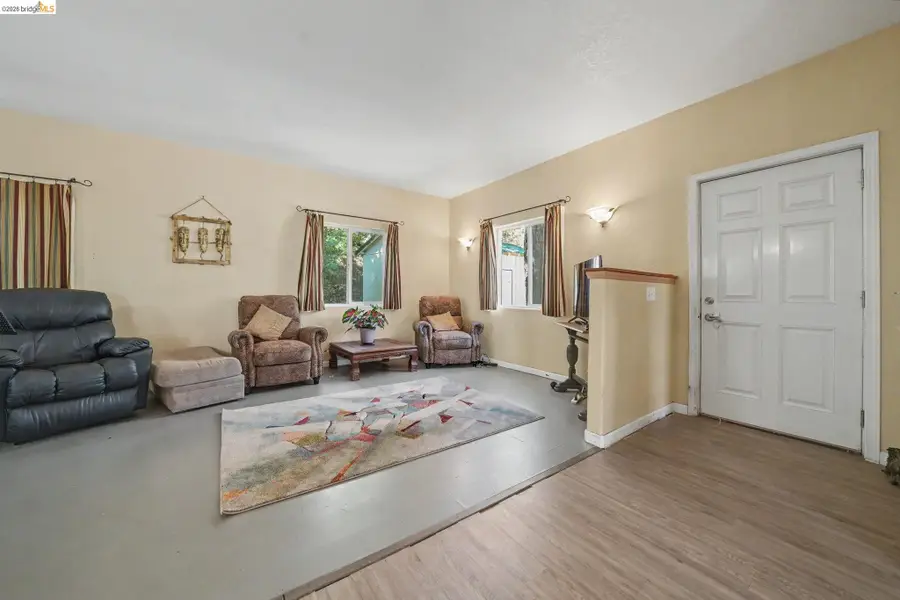 8719 Cave City, Mountain Ranch, CA 95246 - #3