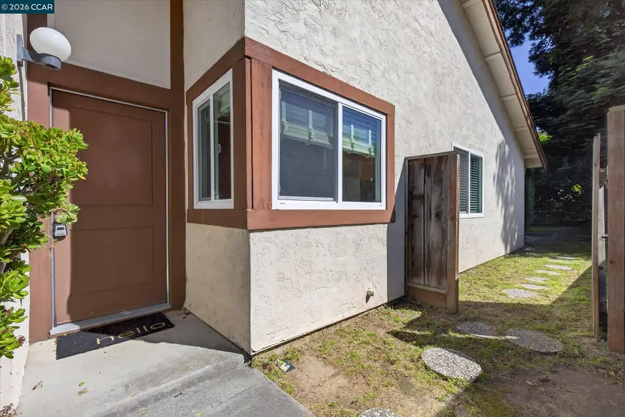 1040 Village Oaks, Martinez, CA 94553 - #2