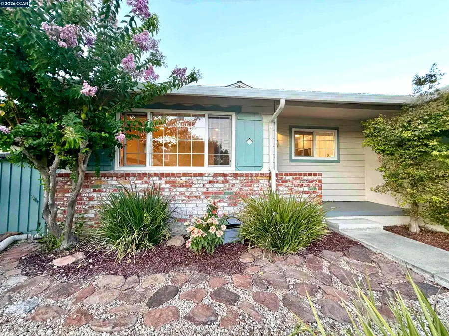 926 Sassel Avenue, Concord, CA 94518 - #2