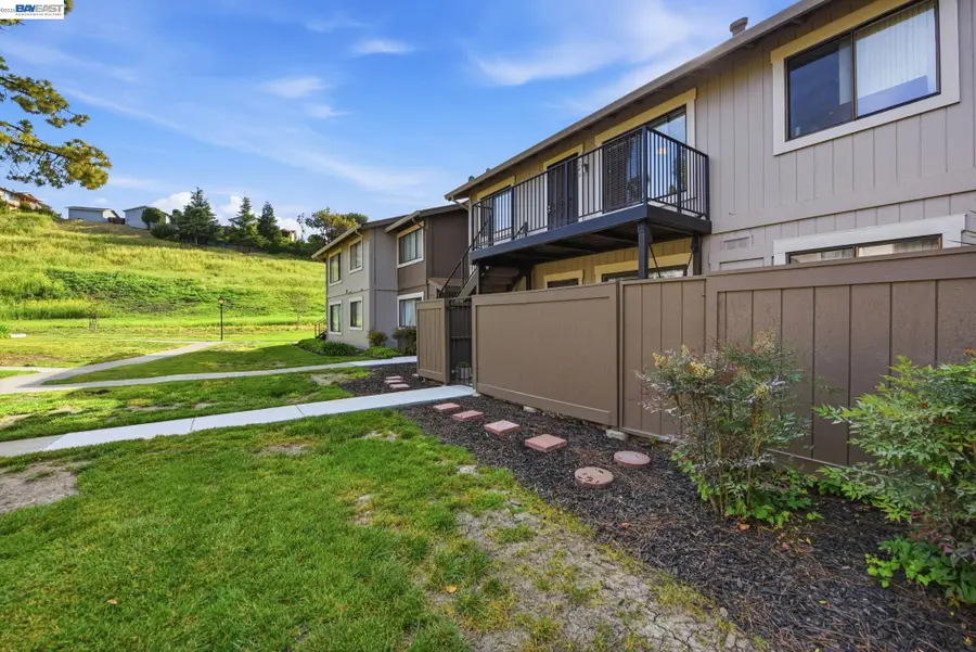 246 Galano Plz, Union City, CA 94587 - #3