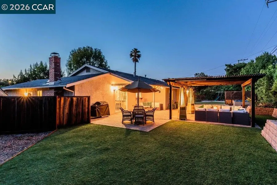 726 San Andreas Ct, Concord, CA 94518 - #3