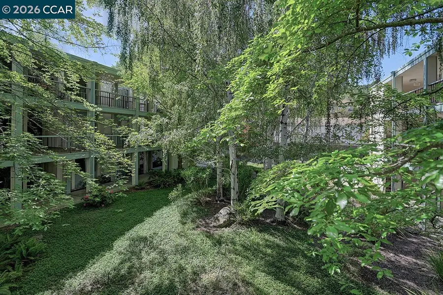 1501 Ptarmigan Dr  #6B, Walnut Creek, CA 94595 - #2