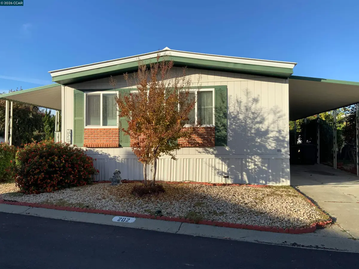 202 Queens Way, Pittsburg, CA 94565 - #1