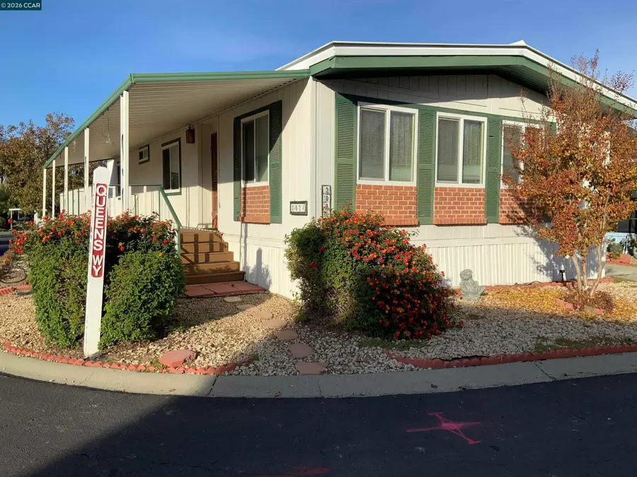 202 Queens Way, Pittsburg, CA 94565 - #2