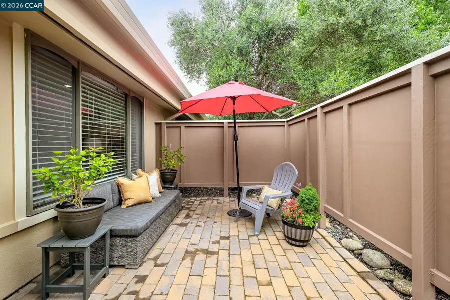 2308 Pine Knoll Dr  #2, Walnut Creek, CA 94595 - #3