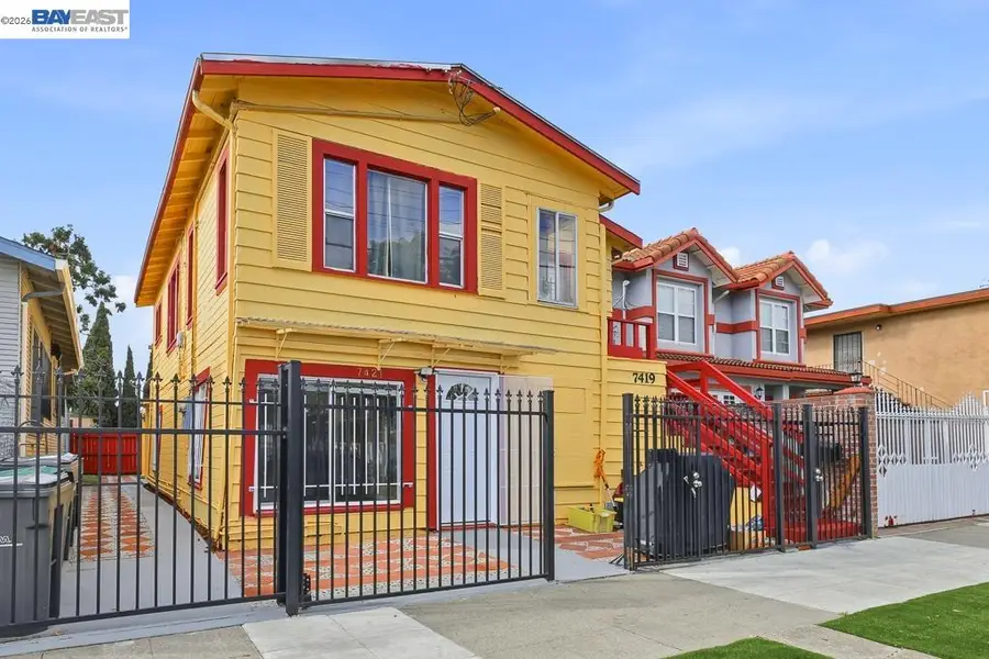 7419-7421 Hillside St, Oakland, CA 94605 - #3