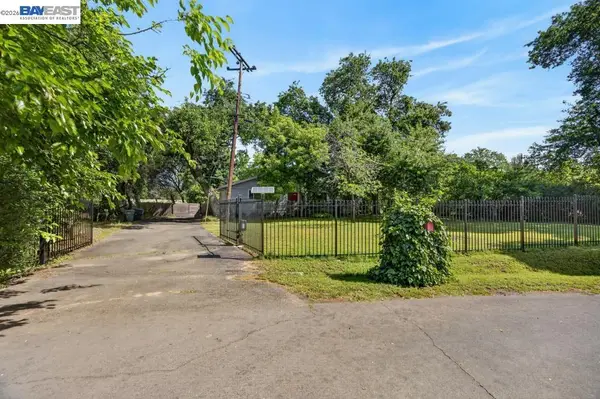 3590 Park Rd, SACRAMENTO, CA 95841