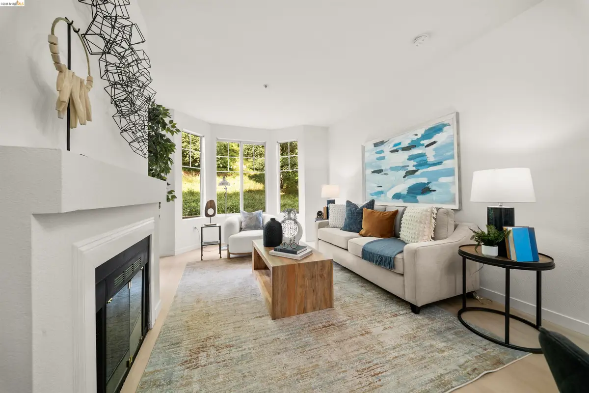 320 Caldecott  #116, Oakland, CA 94618 - #1