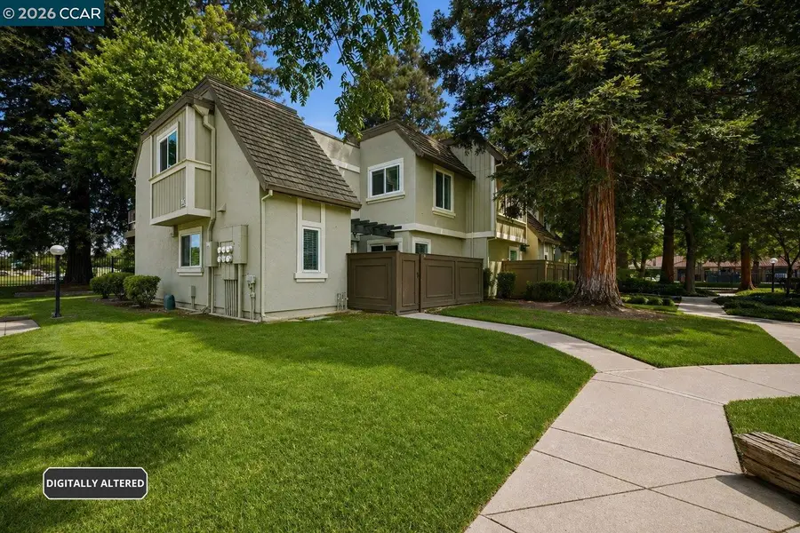 102 Luna Grande Cir  #5, Sacramento, CA 95834 - #3