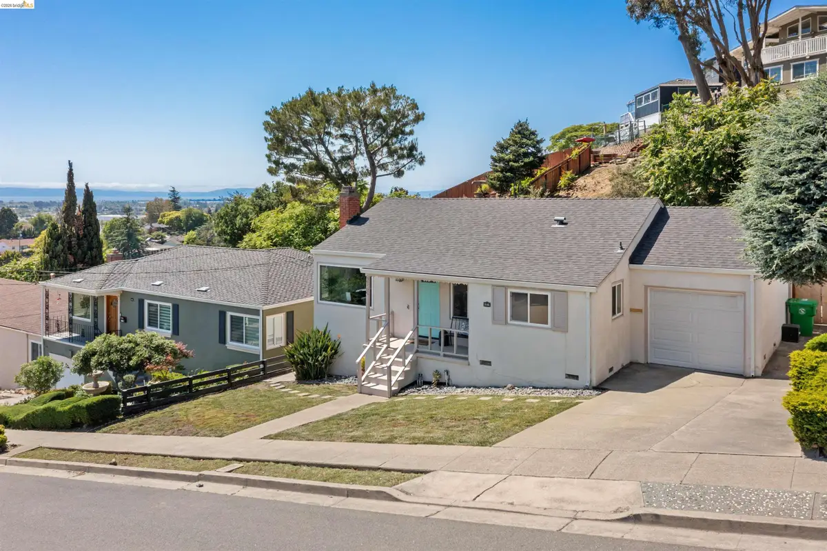 2165 Strang Ave, Castro Valley, CA 94578 - #1