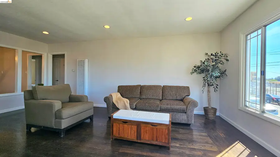7856 Ney Ave, Oakland, CA 94605 - #3