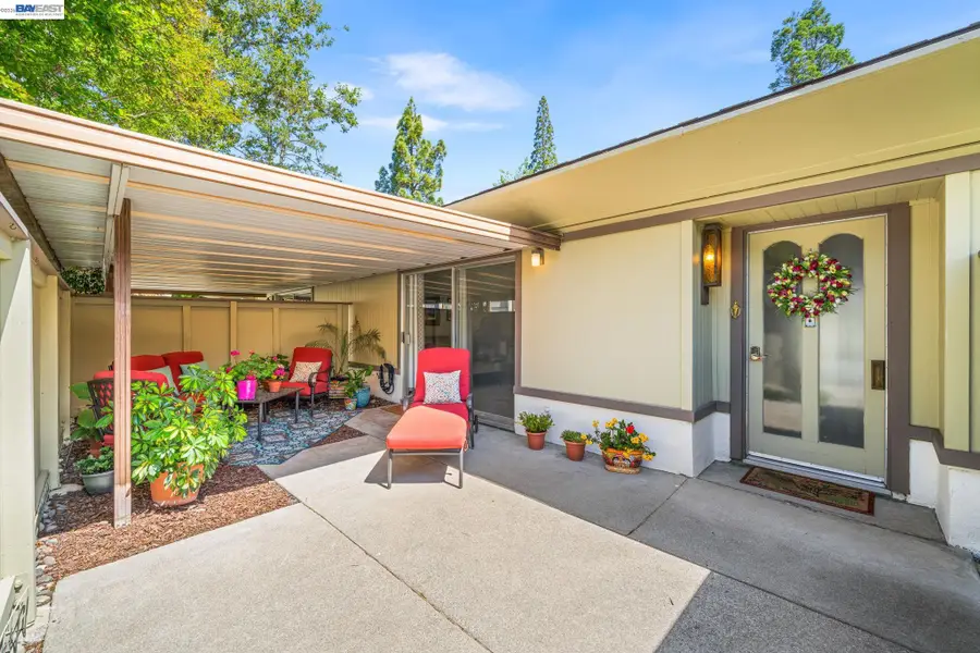 1101 Fairlawn Ct  #4, Walnut Creek, CA 94595 - #3