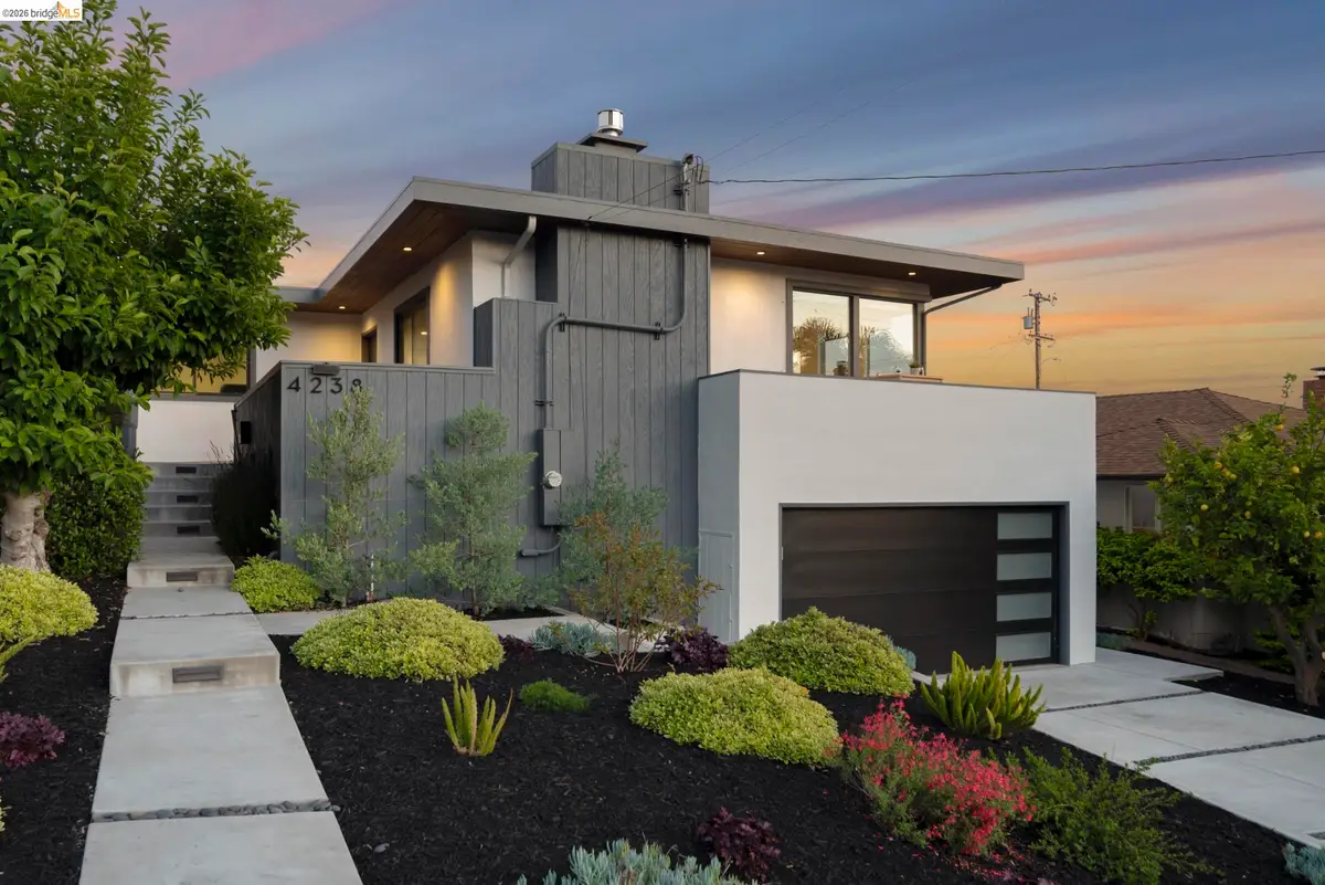 4238 Laguna Ave, Oakland, CA 94602 - #1