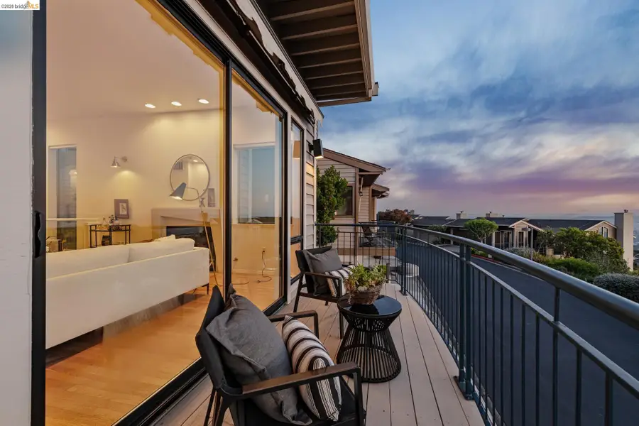 45 Schooner Hl, Oakland, CA 94618 - #2