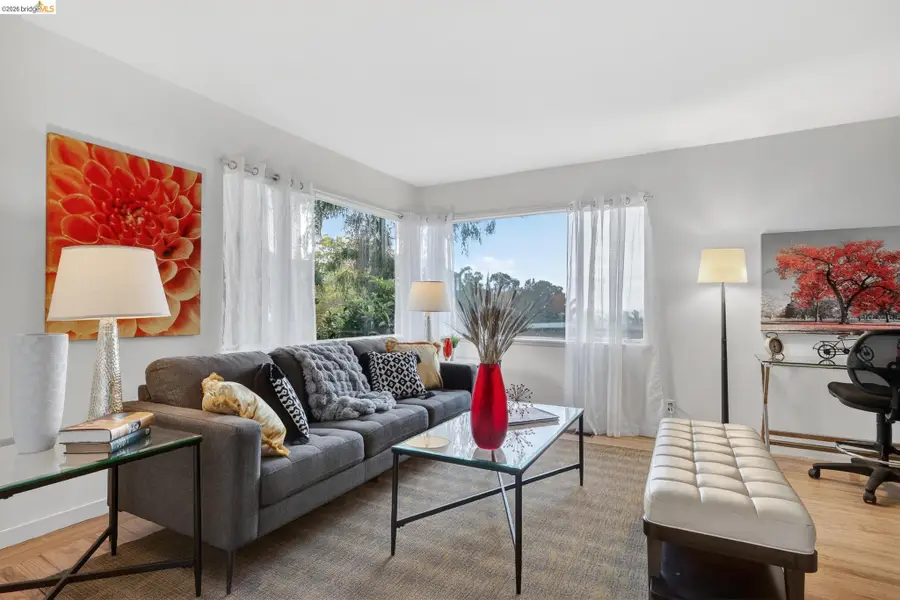 1825 Highland Pl  #1827, Berkeley, CA 94709 - #2