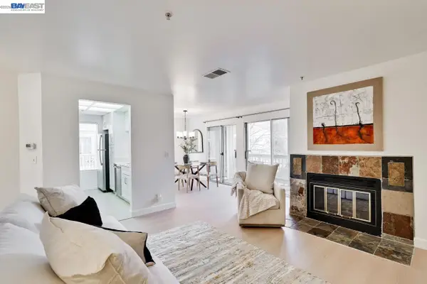 2709 Oak Rd  #G, WALNUT CREEK, CA 94597