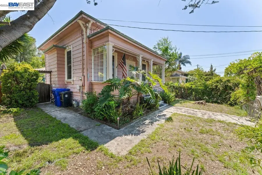 1086 Delano St, San Lorenzo, CA 94580 - #3