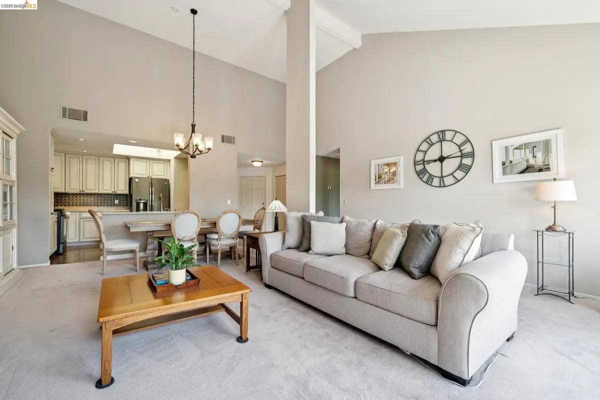 8 Pomfret Walk, Pleasant Hill, CA 94523 - #1