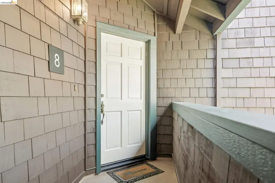 8 Pomfret Walk, Pleasant Hill, CA 94523 - #3