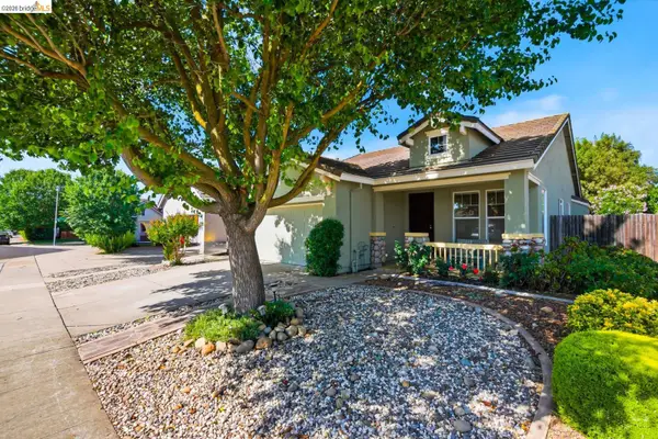 10052 Tittle WAY, ELK GROVE, CA 95757