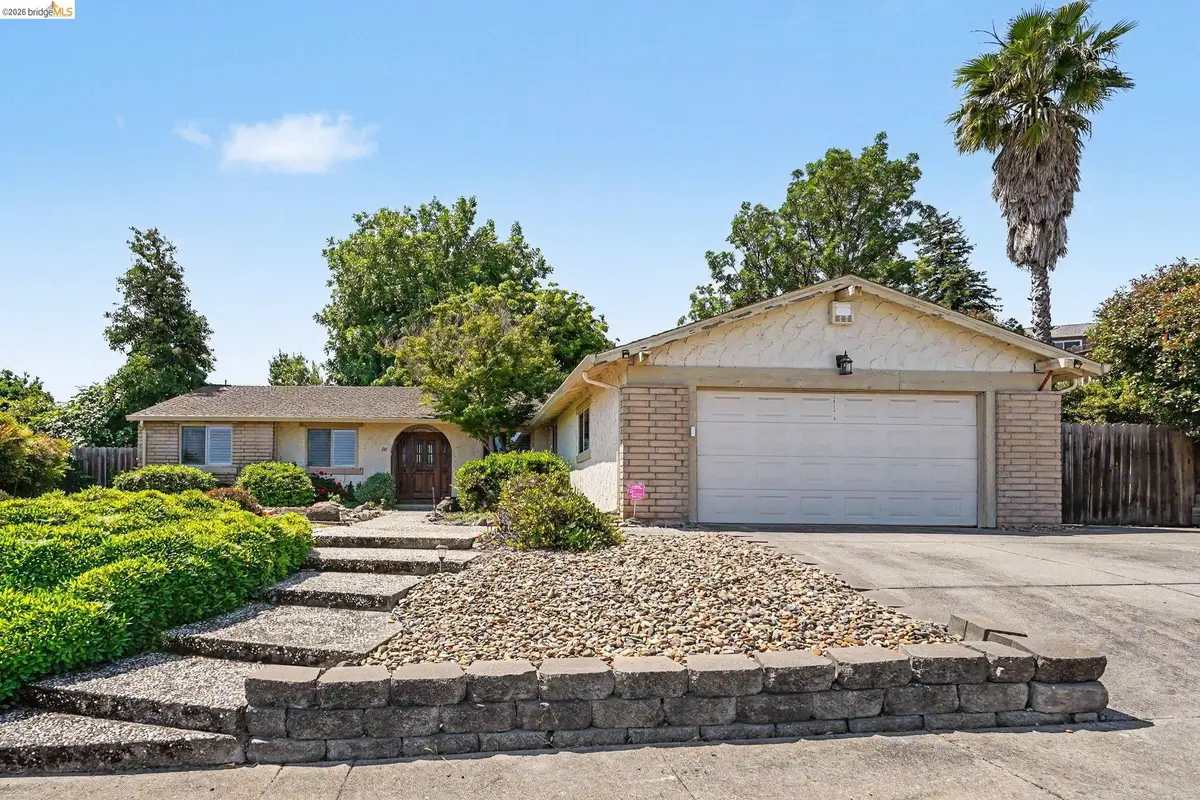 325 Hillsdale Dr, Pittsburg, CA 94565 - #1