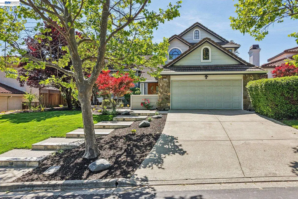 1095 Canyon Hills Rd, San Ramon, CA 94582 - #1