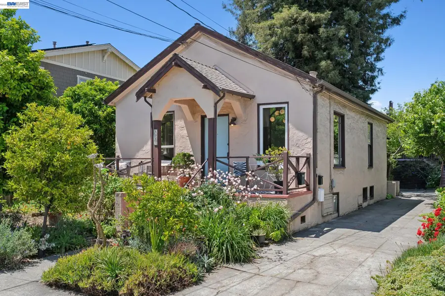 4989 SHAFTER AVENUE, Oakland, CA 94609 - #2