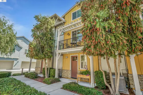319 Basswood Cmn  #14, LIVERMORE, CA 94551