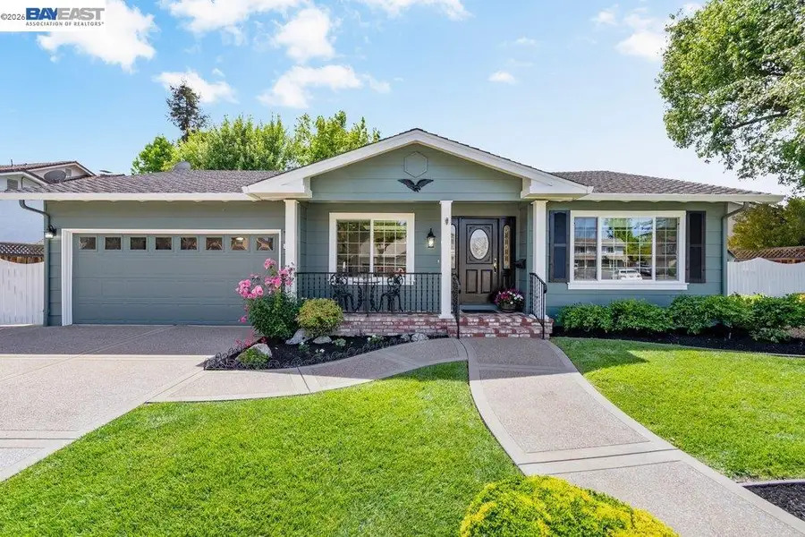 2090 Foxswallow Rd, Pleasanton, CA 94566 - #2