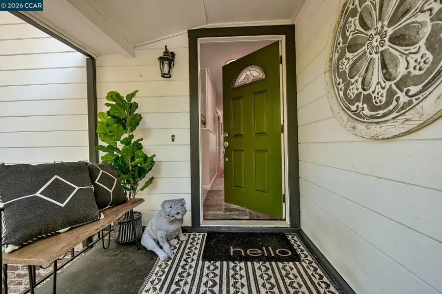 1067 Ridge Park Dr, Concord, CA 94518 - #3