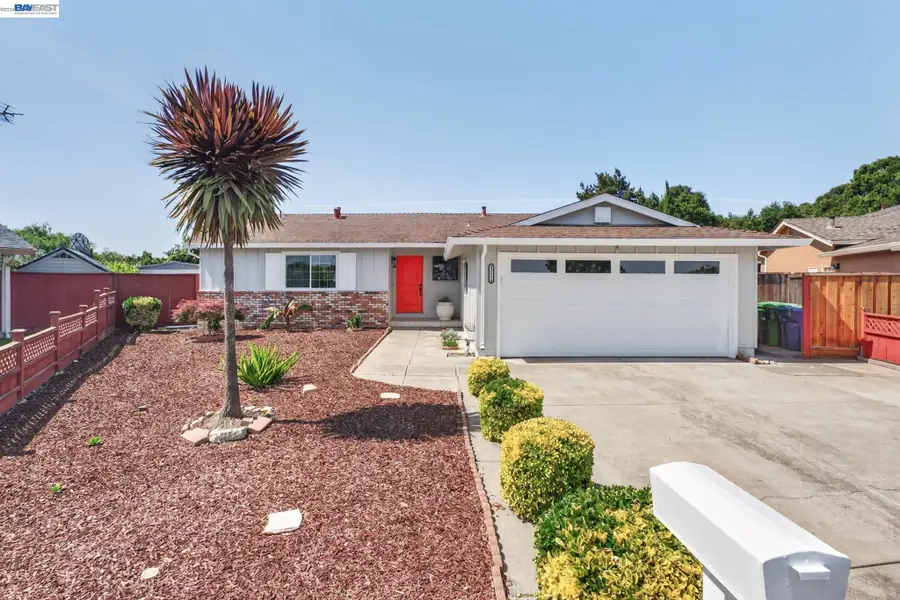 32518 Shiela Ct, Union City, CA 94587 - #2