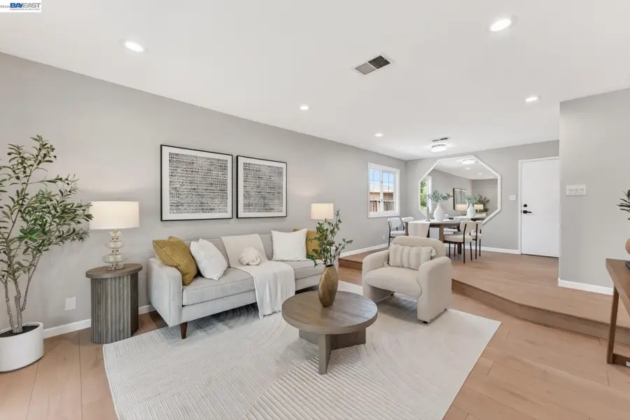 32518 Shiela Ct, Union City, CA 94587 - #3