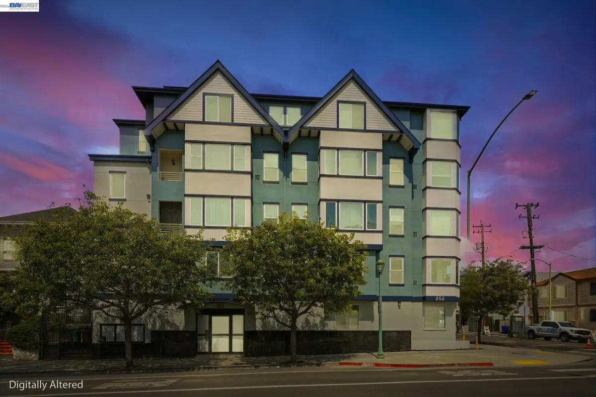 252 International Blvd  #303, Oakland, CA 94606 - #1