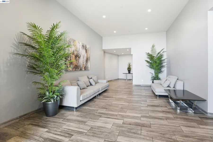 600 El Camino Real  #302, Belmont, CA 94002 - #3