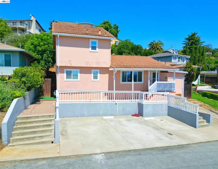 2082 Placer Drive, Castro Valley, CA 94578 - #2