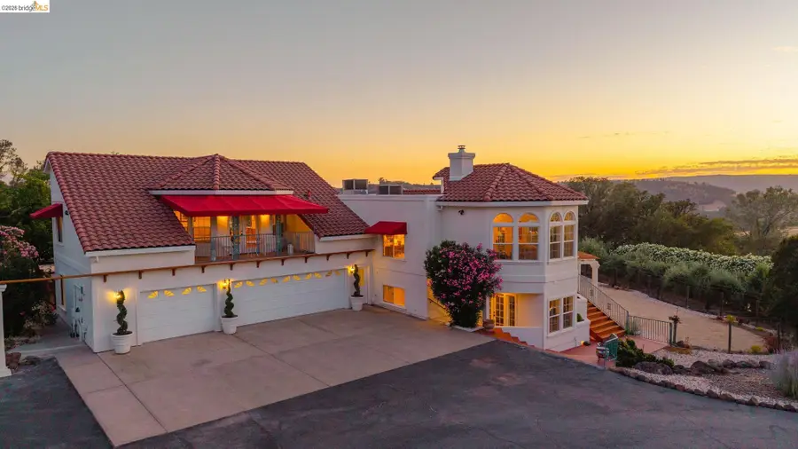14699 Holman Mountain Rd, Jamestown, CA 95327 - #2